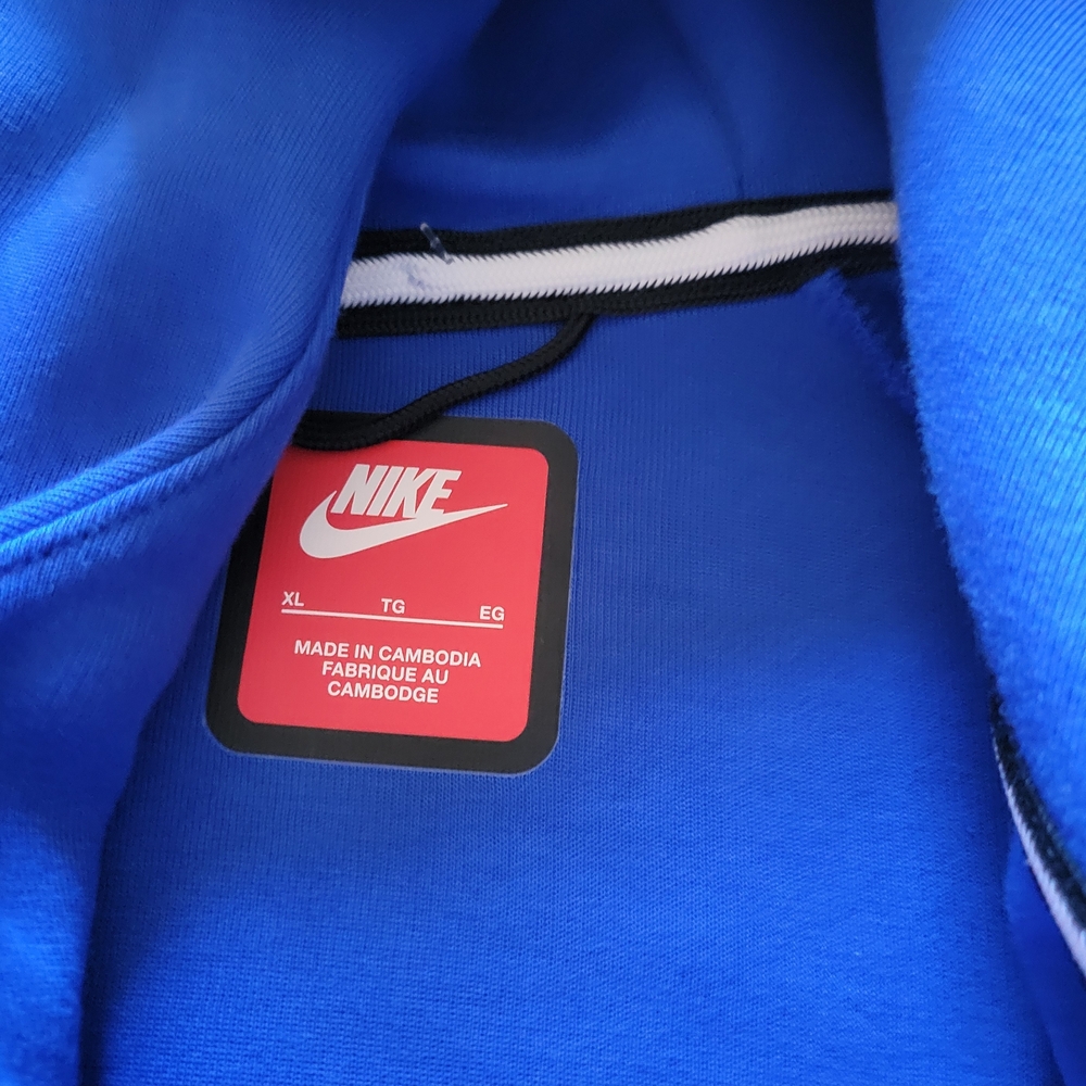 NWT Nike Men's Blue Hooded Jacket - Picture 6 of 11